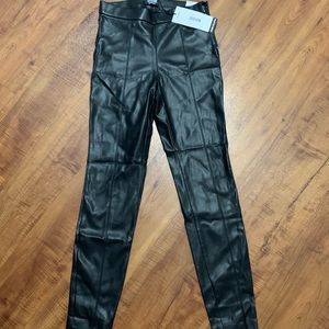 Zara pantalón leder